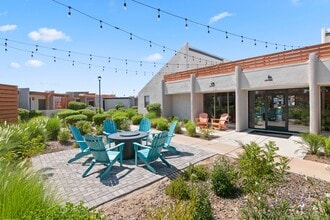 Delano Apartments in Mesa, AZ - Building Photo - Building Photo