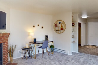 The Arbors at Sweetgrass in Fort Collins, CO - Building Photo - Interior Photo