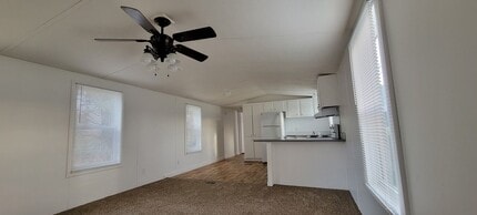 649 Trollingwood Hawfields Rd in Mebane, NC - Building Photo - Building Photo