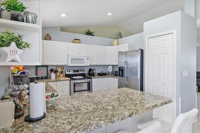 property at 1405 SW 9th Ave