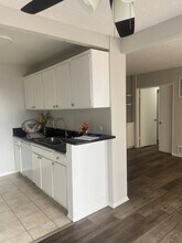 Woodhaven Apartments in Van Nuys, CA - Building Photo - Building Photo