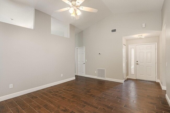 513 Oakmont Pl in Melbourne, FL - Building Photo - Building Photo