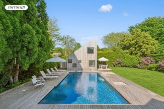 7 Halsey St in Bridgehampton, NY - Building Photo - Building Photo