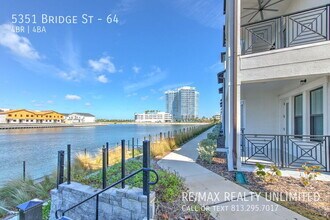 5351 Bridge St in Tampa, FL - Building Photo - Building Photo