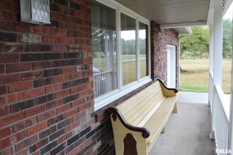 15047 N Seagull Ln in Bluford, IL - Building Photo - Building Photo