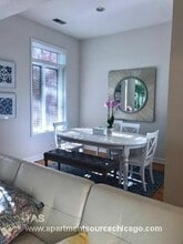 2049 N Sheffield Ave in Chicago, IL - Building Photo - Building Photo