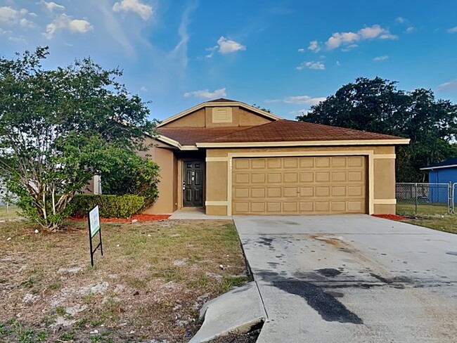 property at 4892 Palm View Dr N