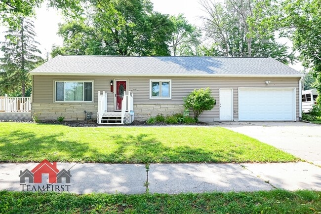 property at 1744 10th Ave