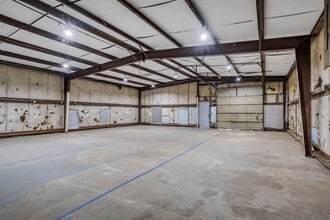 1411 Buffalo Rd in Lawrenceburg, TN - Building Photo - Building Photo