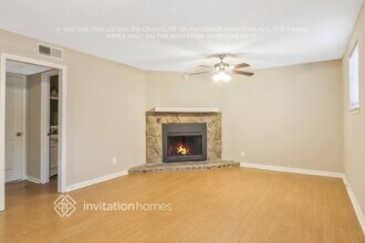 6075 Cherokee Valley Ln in Lithonia, GA - Foto de edificio - Building Photo