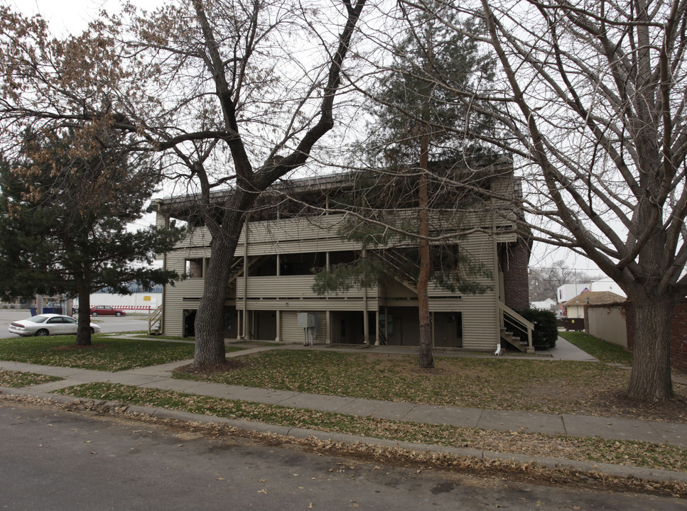 1109 N 28th St in Lincoln, NE - Building Photo