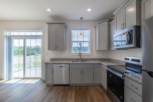 Foxpoint in Chambersburg, PA - Building Photo