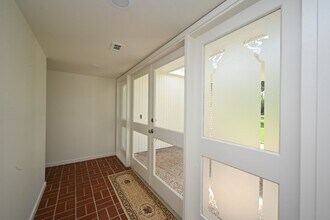 14420 Westway Ln in Houston, TX - Building Photo - Building Photo