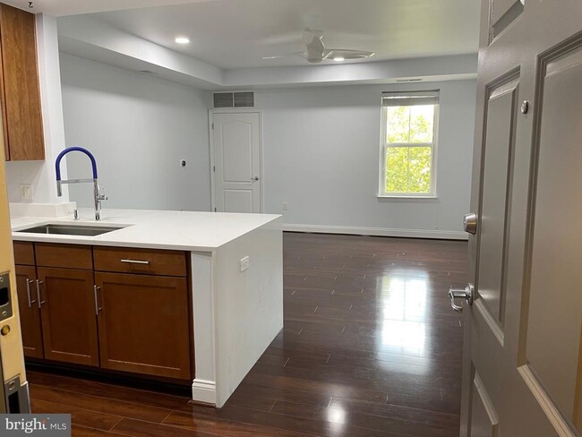 1111 Oronoco St in Alexandria, VA - Building Photo - Building Photo