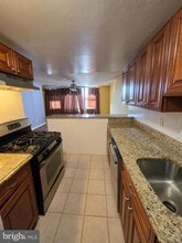 4600 Duke St in Alexandria, VA - Building Photo - Building Photo