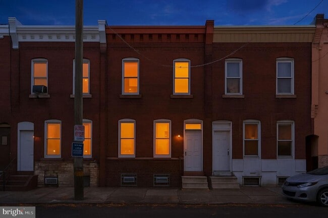 property at 2062 E Stella St