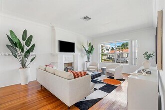 9164 Carlyle Ave in Surfside, FL - Building Photo - Building Photo