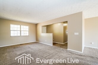 15 Kanpur Pl in Westerville, OH - Foto de edificio - Building Photo