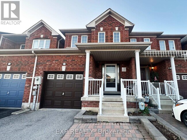 61 Christephen Crescent in Richmond Hill, ON - Building Photo - Building Photo