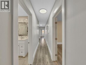 277 Rankin Ave in Windsor, ON - Foto de edificio - Building Photo