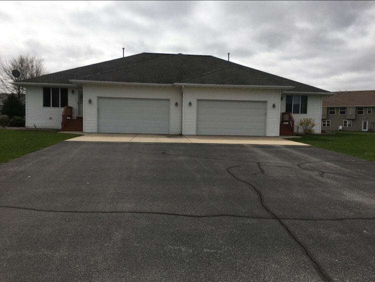 1927 Little River Path in Suamico, WI - Building Photo