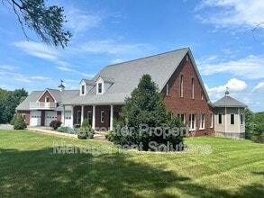 33 Hodge Farm Ln in Stuarts Draft, VA - Building Photo - Building Photo
