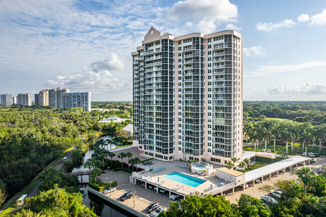 St Maarten Condominium in Naples, FL - Building Photo - Building Photo