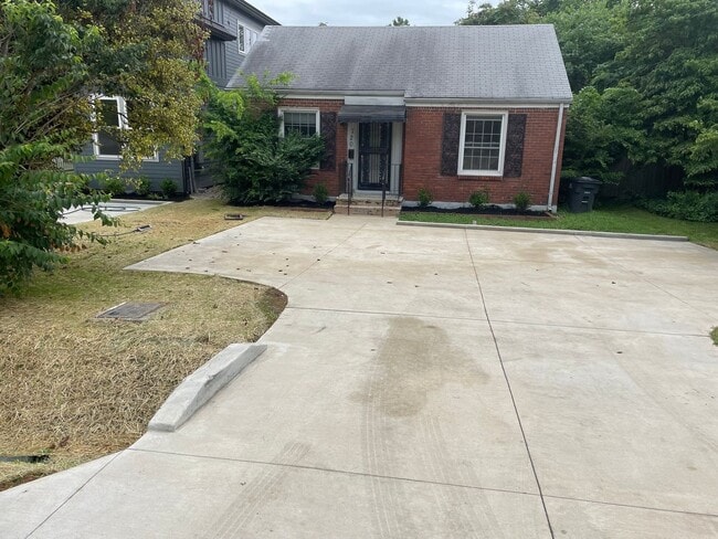 720 Groves Park Rd in Nashville, TN - Building Photo - Building Photo