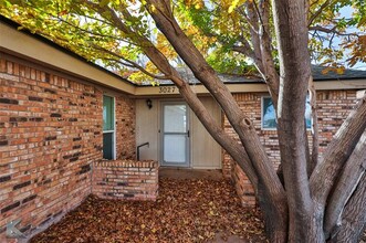 3027 Curry Ln in Abilene, TX - Building Photo - Building Photo