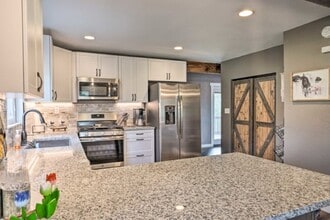 255 Midnight Ln in Florissant, CO - Foto de edificio - Building Photo