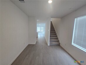 5600 Geronimo St in Seguin, TX - Building Photo - Building Photo