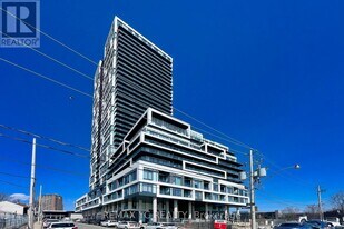 5 Defries St in Toronto, ON - Building Photo