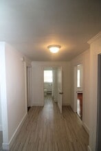 6 Smith Ct in Farmington, NH - Building Photo - Building Photo