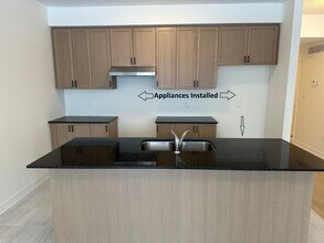 Delightful Bungalow in the heart of Bobcay in Kawartha Lakes, ON - Building Photo - Building Photo