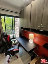 950 Kings Rd in West Hollywood, CA - Foto de edificio - Building Photo