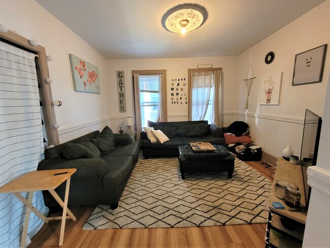 9 Raven St, Unit 2 in Boston, MA - Building Photo - Building Photo