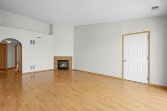 16671 Liberty Cir in Orland Park, IL - Building Photo - Building Photo