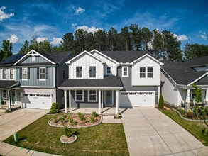 425 Shadow Falls Dr in Wendell, NC - Building Photo - Building Photo