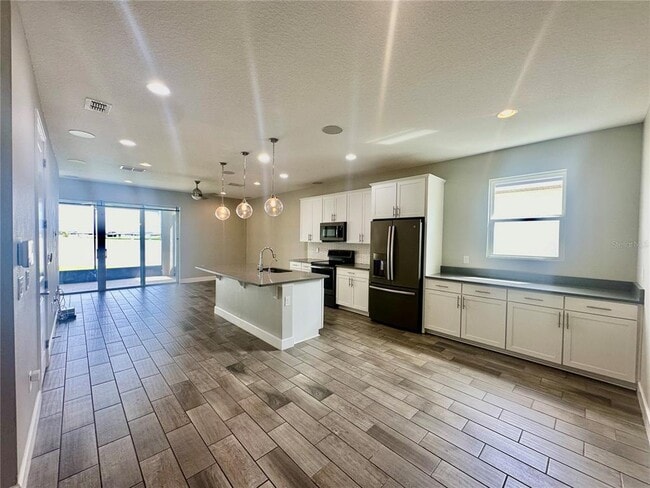 710 Spring Creek Dr in Auburndale, FL - Building Photo - Building Photo