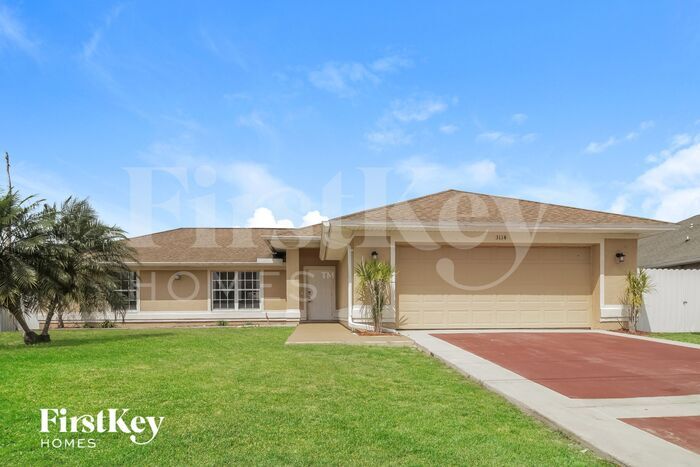3114 35th St SW in Lehigh Acres, FL - Building Photo