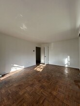 704 Chaney Drive1 in Washington, DC - Building Photo - Building Photo