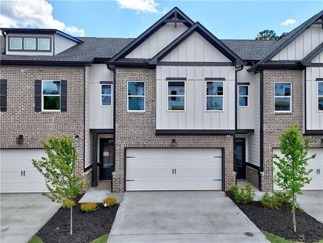 property at 5704 Urban Vlg Wy
