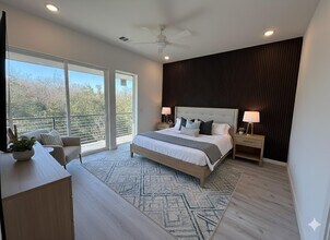 2000 Riverside Farms Rd in Austin, TX - Building Photo - Building Photo