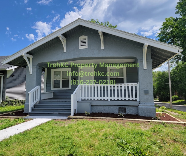 property at 5633 Tracy Ave