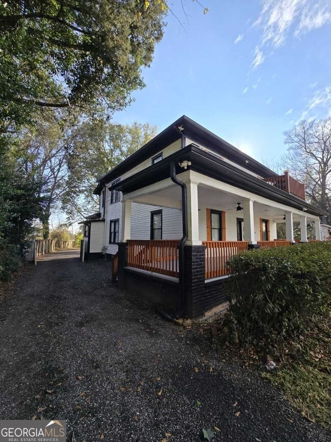 402 Meriwether St in Griffin, GA - Building Photo - Building Photo