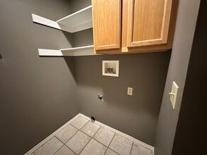 301 Holly St in Russellville, AR - Building Photo - Building Photo