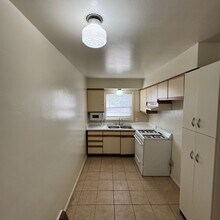 3522 Ewald Cir in Detroit, MI - Building Photo - Building Photo