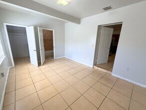 1045 Curtiss Dr in Opa Locka, FL - Building Photo - Building Photo
