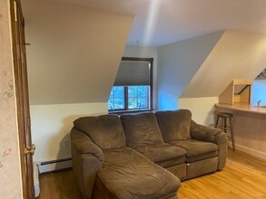 112 Lancaster St, Unit 2 in Quincy, MA - Building Photo - Building Photo