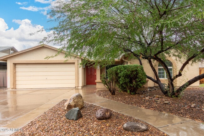 property at 518 W Rosemonte Dr